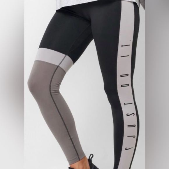 Nike One Women’s Dri-Fit Club Training Colorblock Leggings - Picture 1 of 14